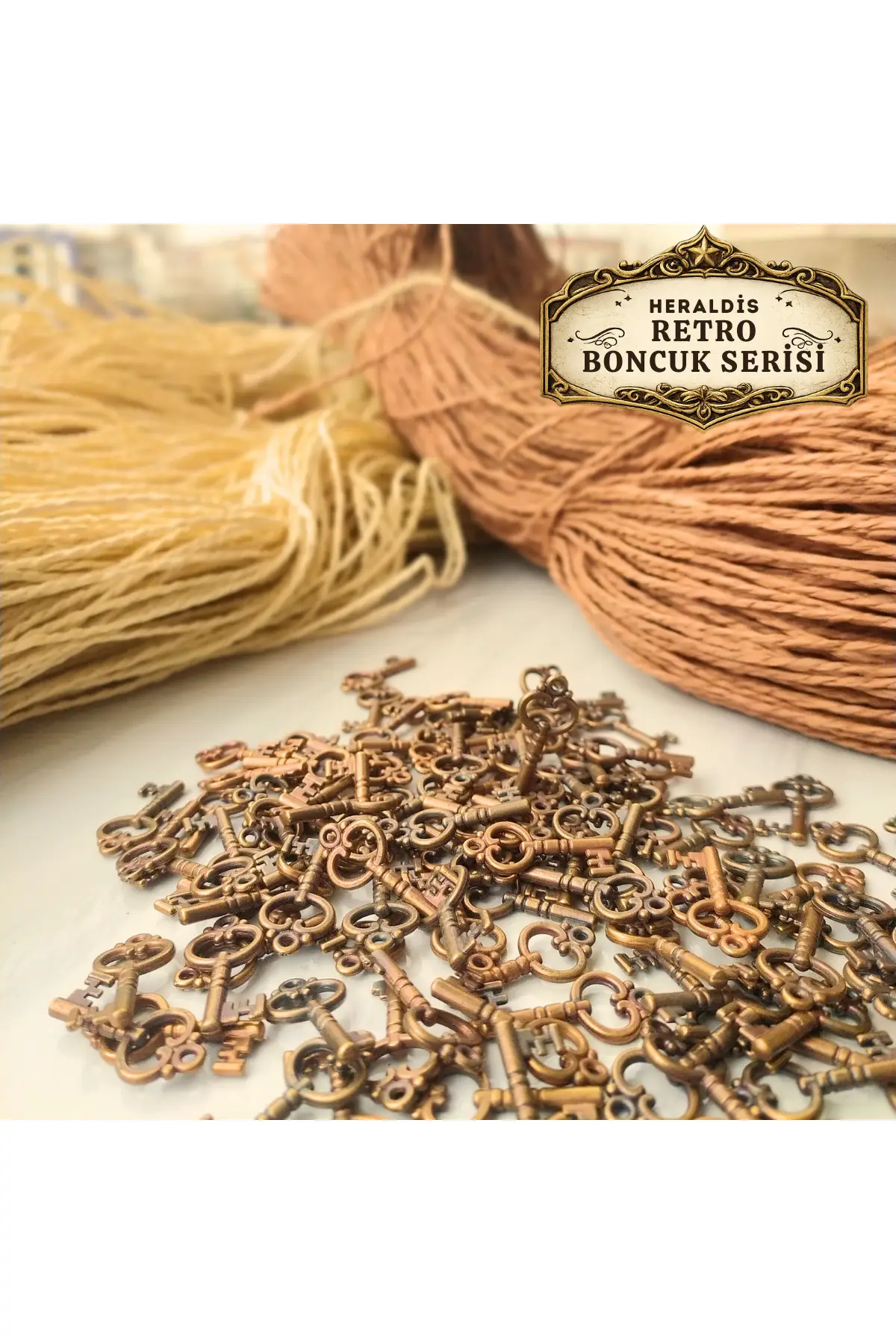 1_org_zoom-25.jpg Anahtar Plastik Figür Boncuk Retro Seri 100 Adet –Charm,Süsleme Ve Aksesuar Yapımı İçin MCRTRO-02 - Görsel 1